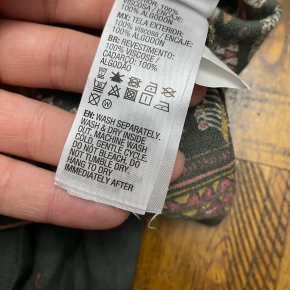 Roxy Green Long Sleeve Blouse - Picture 11 of 13